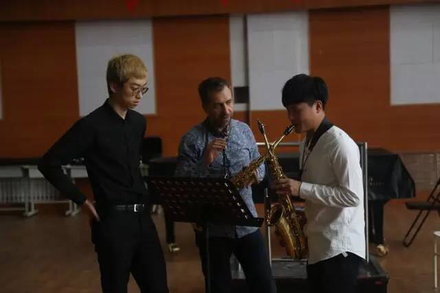 569877092552015993.jpg 569877092552015993.jpg